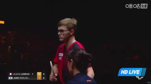Poster siaran A.Lebrun VS W.Jang