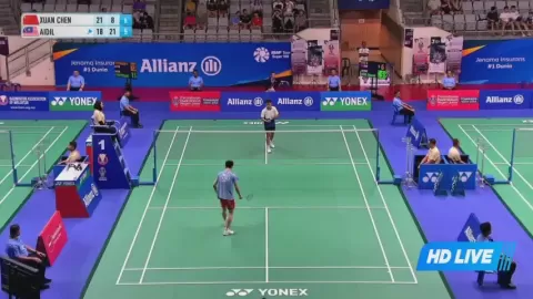 Poster siaran X.Zhu VS S.Aidil