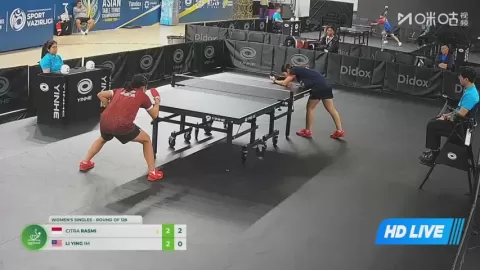 Poster siaran C.Rasmi VS Y.Li